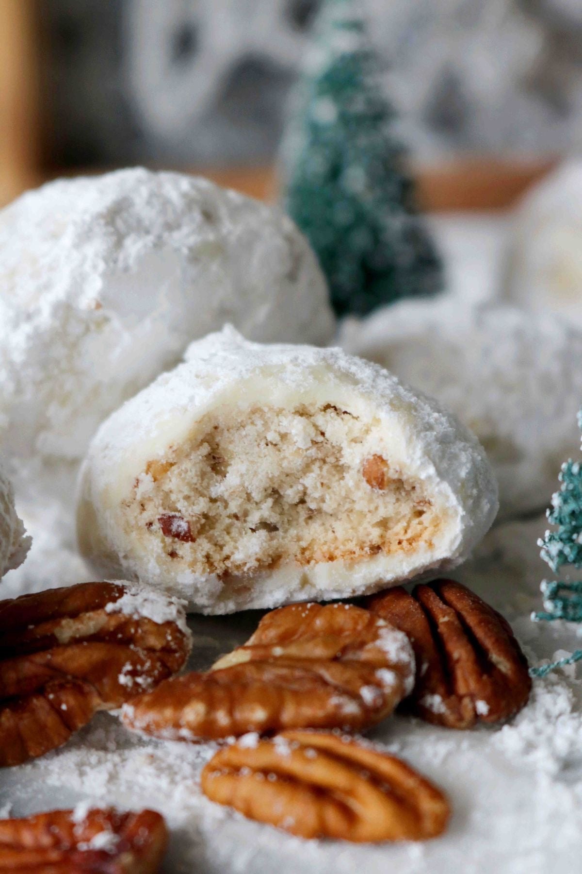 Grandma's Spanish Wedding Cookies